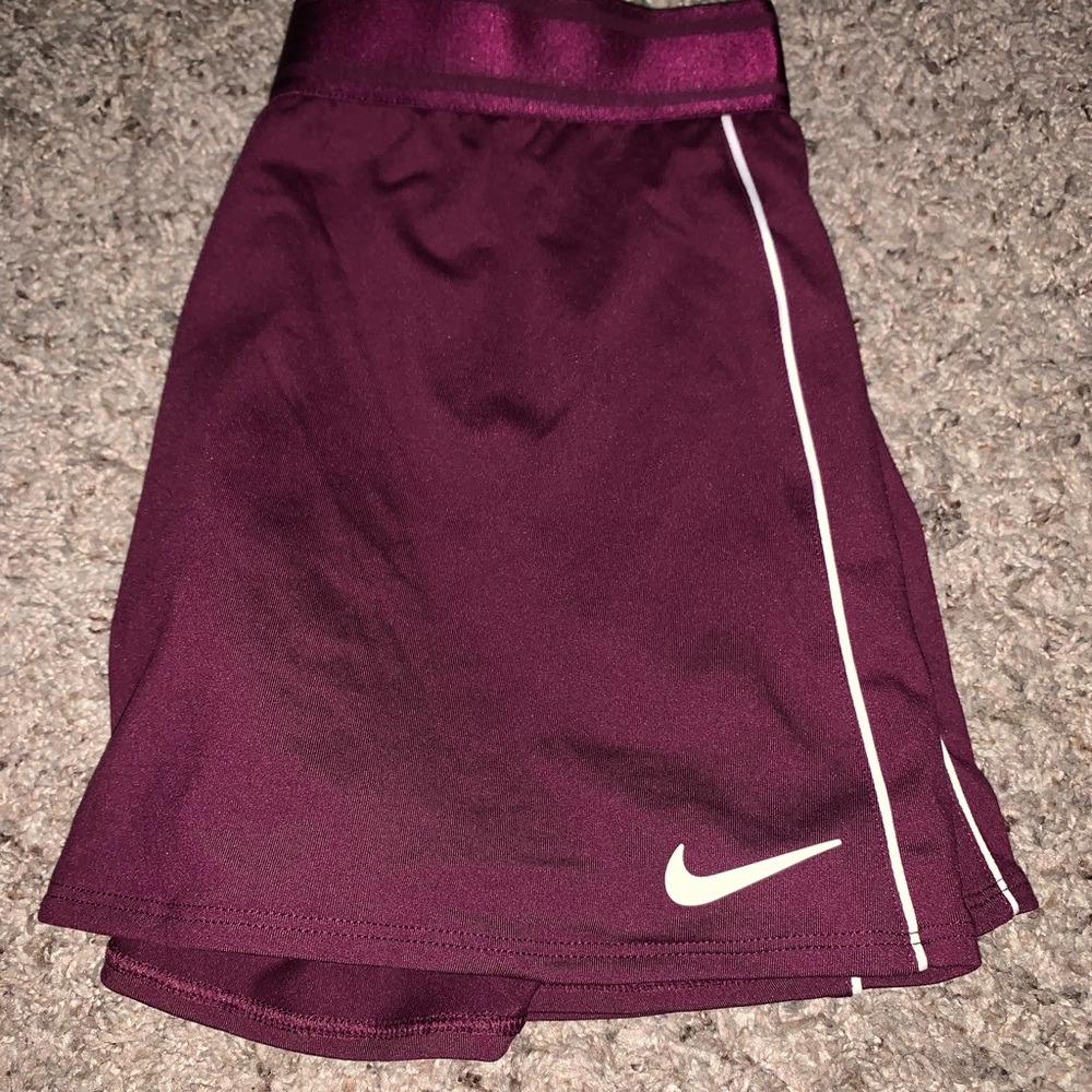 Nike Women’s Court Dri-Fit Tennis Skirt